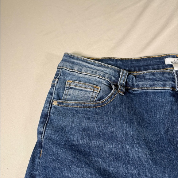 Back in the Saddle Size 16‎ Stretch Jeans Floral Embroidered Cuff - Picture 13 of 13